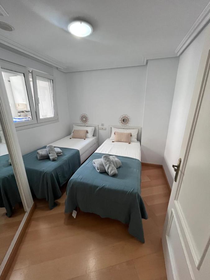 Gatu Premium Villa Turquesa Playa Y Parking Cadiz Bagian luar foto