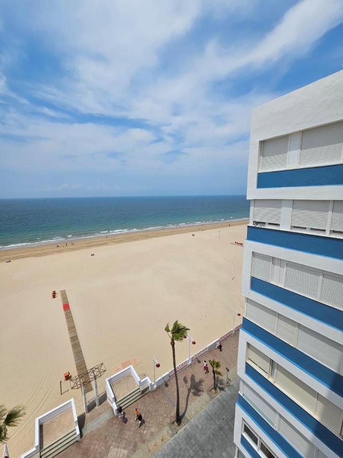 Gatu Premium Villa Turquesa Playa Y Parking Cadiz Bagian luar foto