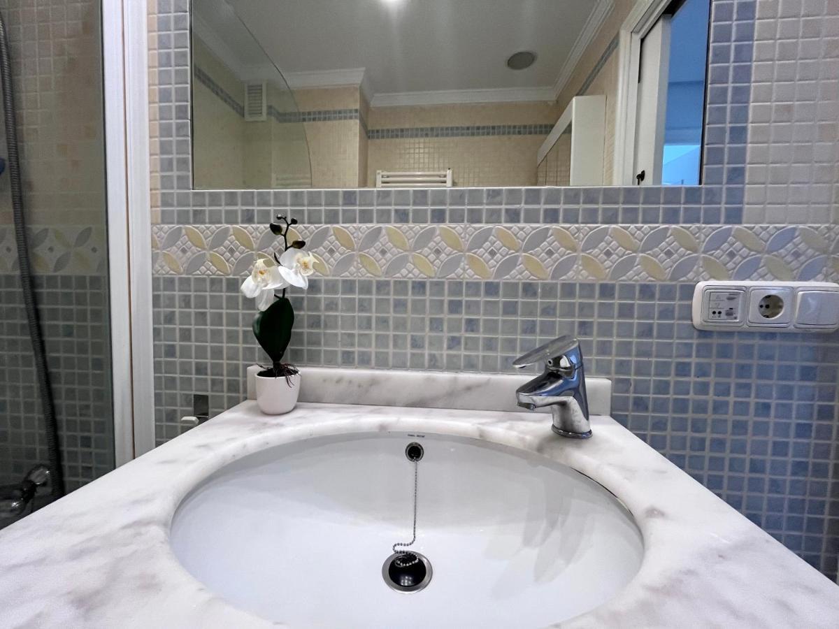 Gatu Premium Villa Turquesa Playa Y Parking Cadiz Bagian luar foto