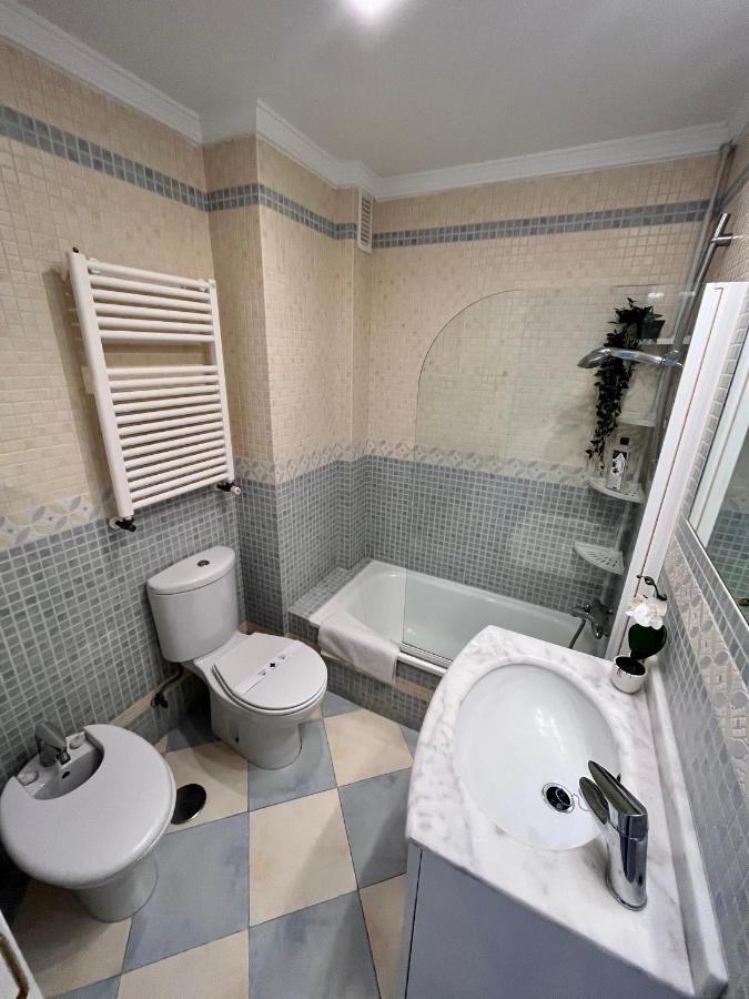 Gatu Premium Villa Turquesa Playa Y Parking Cadiz Bagian luar foto
